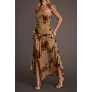 Never Worn…..12th Tribe LaBelle Tan Floral Drop Waist Maxi Dress Size L